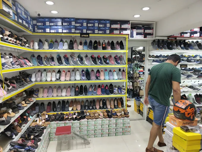 NEW SHOE PARK